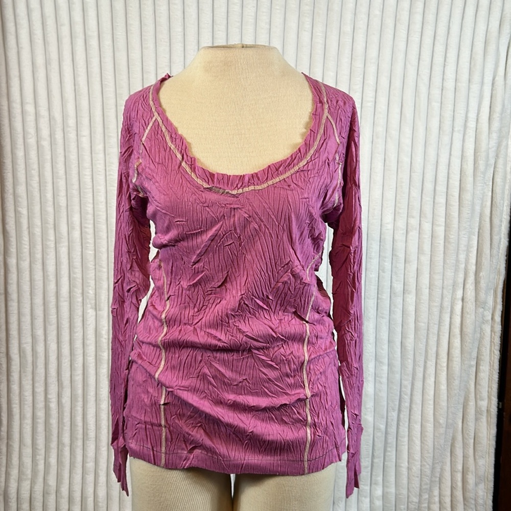 NWT KISCA by KOMAROV long sleeve scoopneck crinkle top size small run large